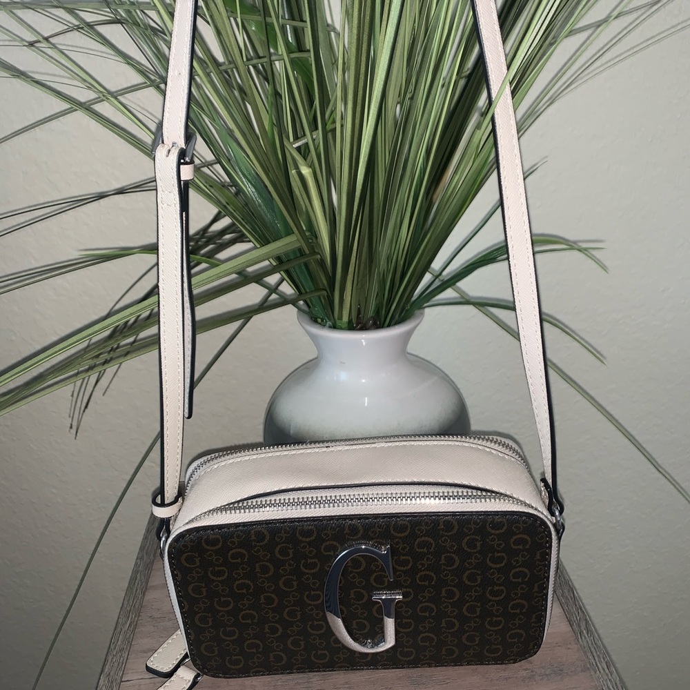 Guess bag